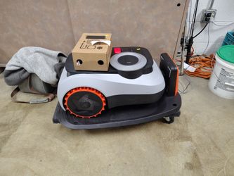 NavMow Robot Lawnmower