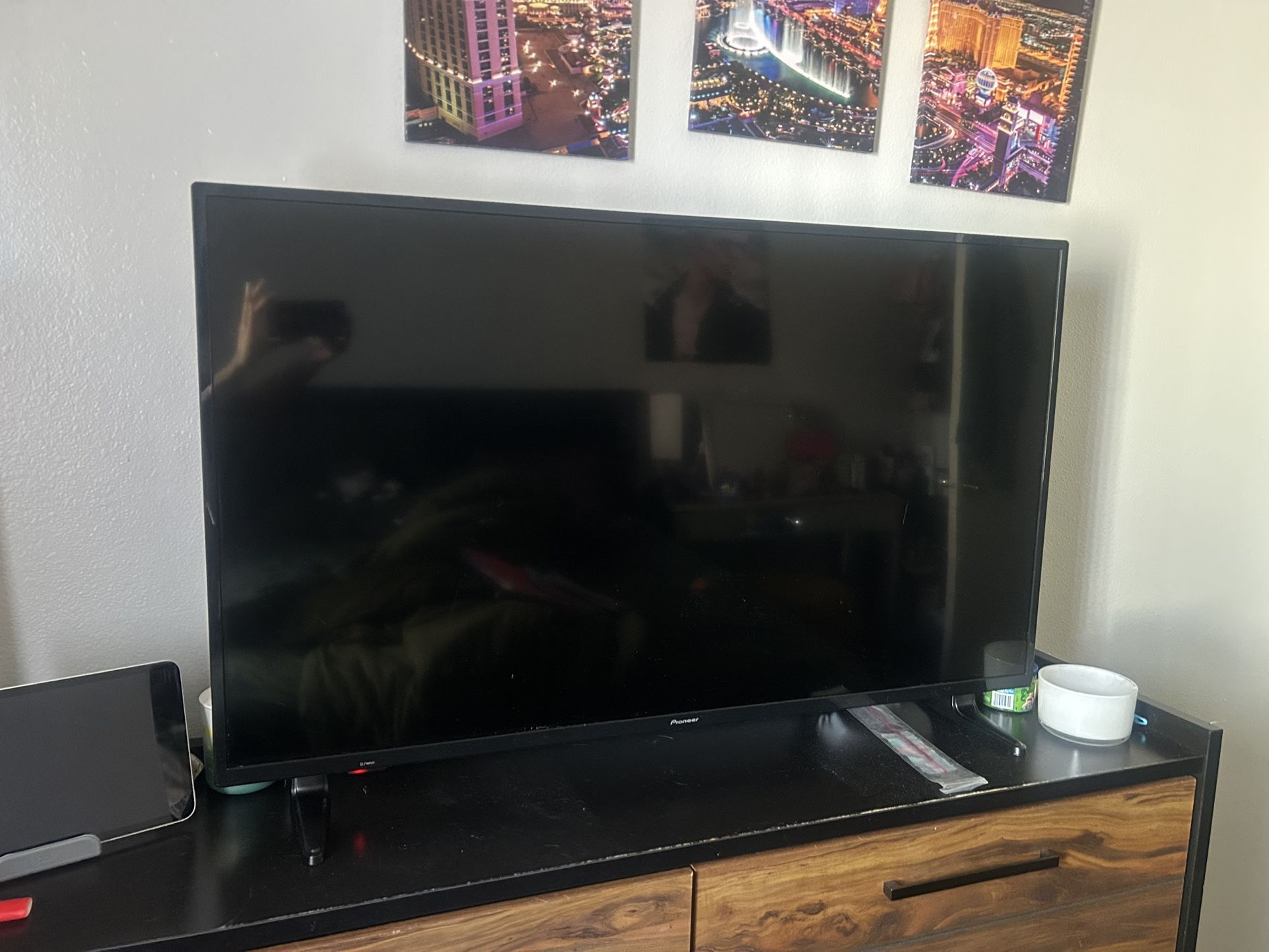For Sale $140 OBO 50 inch Pioneer Tv 