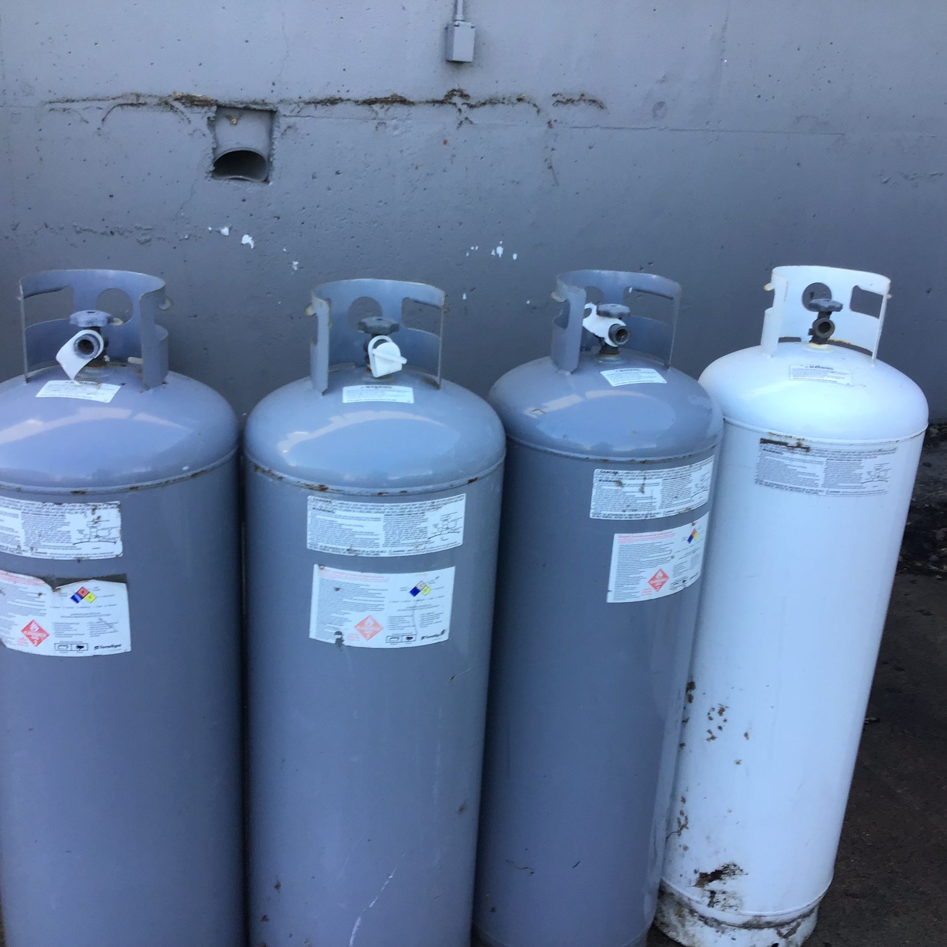 100 Pound Cylinder Tanks
