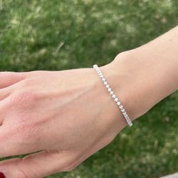 14K White Gold Diamond Bracelet 