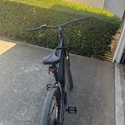 Cannondale Ebike Slightly Used Medium (OBO)