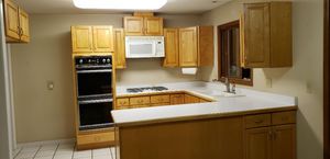New And Used Kitchen Cabinets For Sale In Aurora Il Offerup