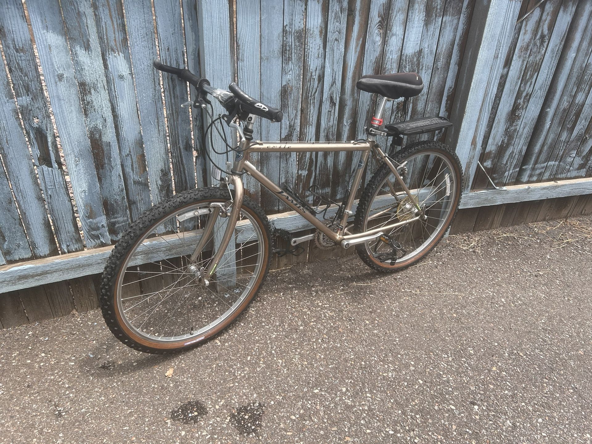 21 Speed “Jamis” Exile Mountain Bike 