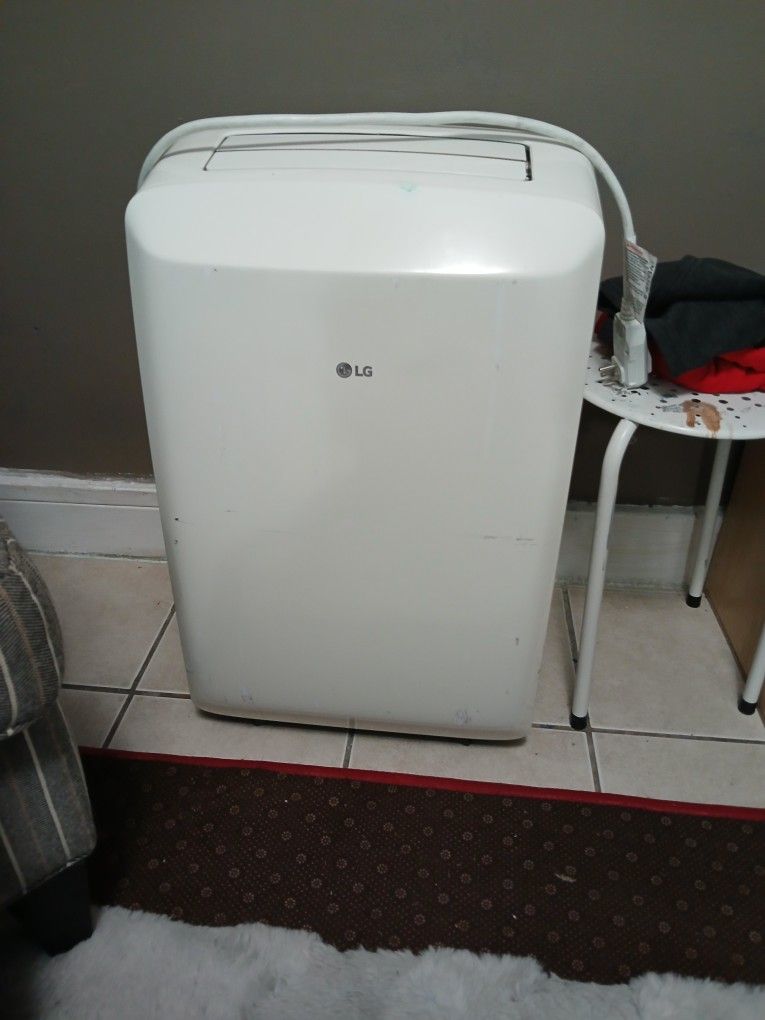 LG Portable Air Conditioner