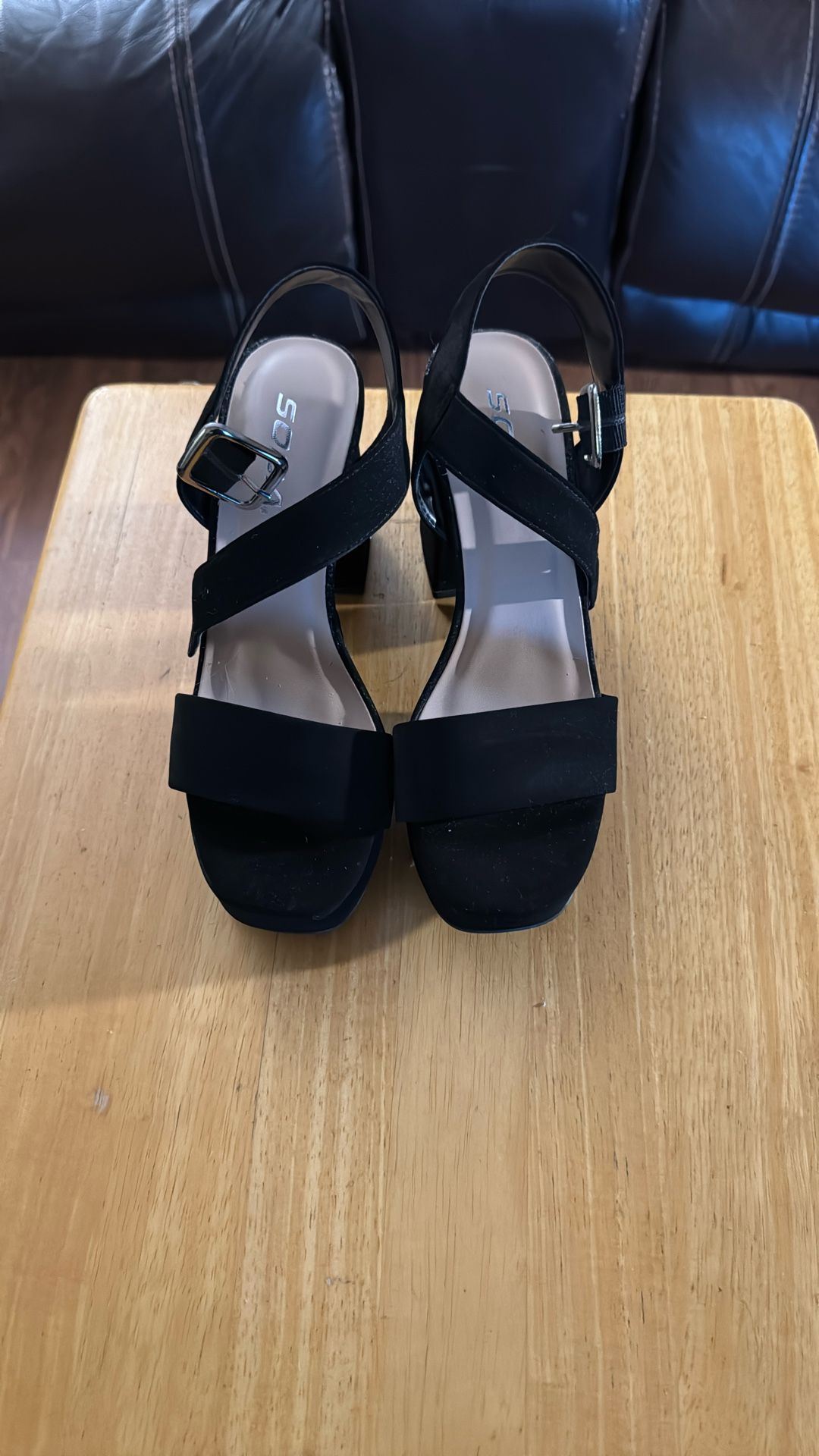 Black 5.5 Never Worn Heels