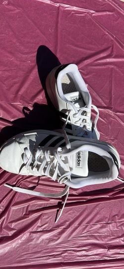 Unisex Adidas White Low-Top Sneakers