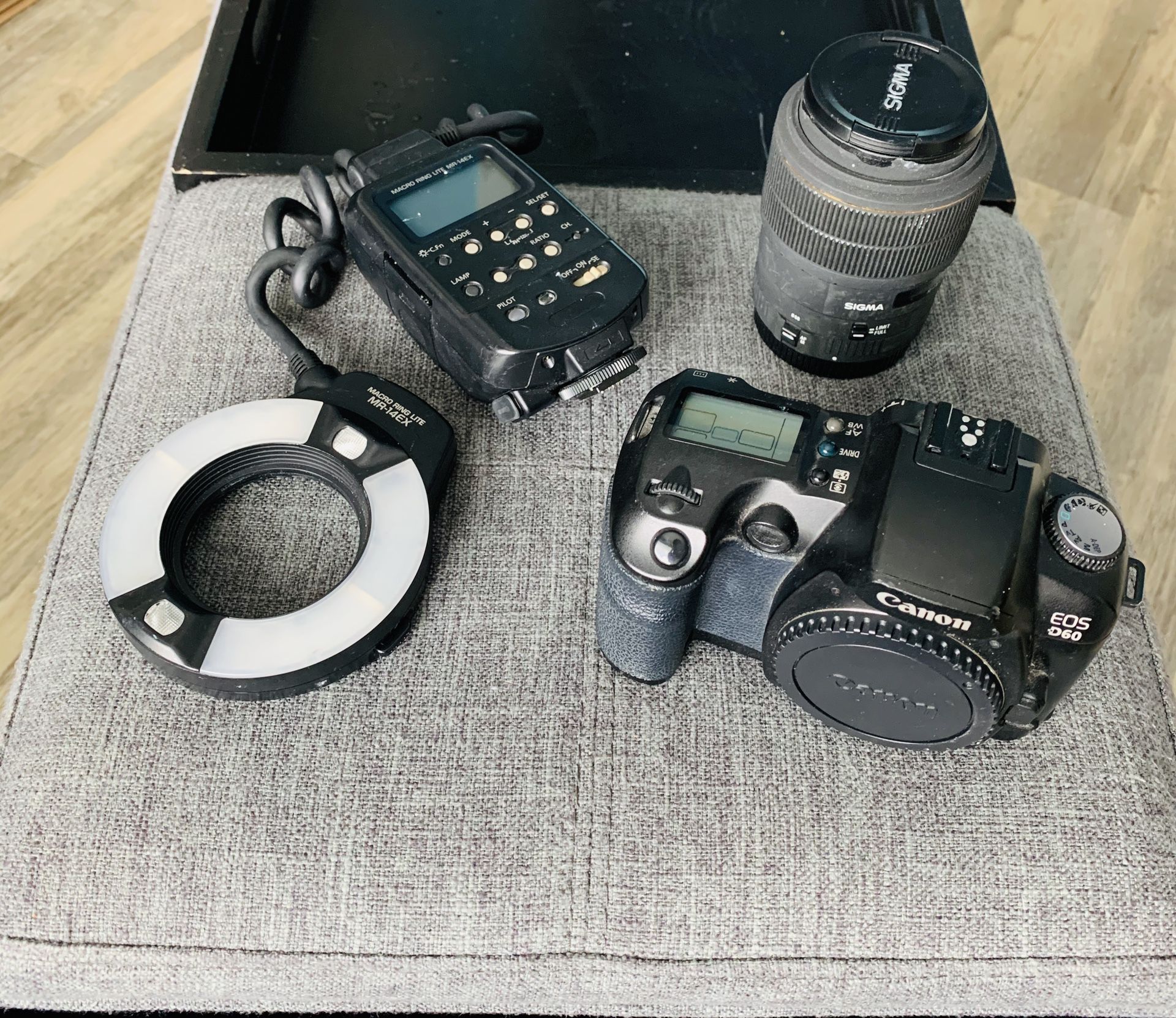 Canon Macro Lite Ring MR-14 EX, Canon EOS D60 and Sigma EX Macro 105 Lens