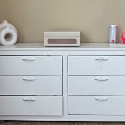 White 6 Drawer Dresser