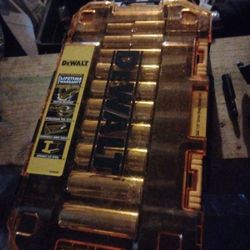 Dewalt 1/2 " Tool Set