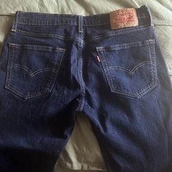 Levi’s 502
