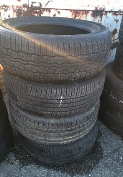 Used 18 tires set of 4 235/55r/18 Bridgestone