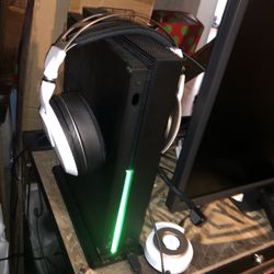 Complete Xbox One X