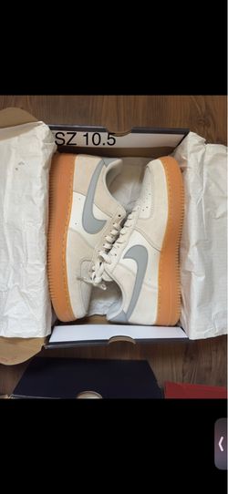 Smoke Grey/Gum Nike AF1