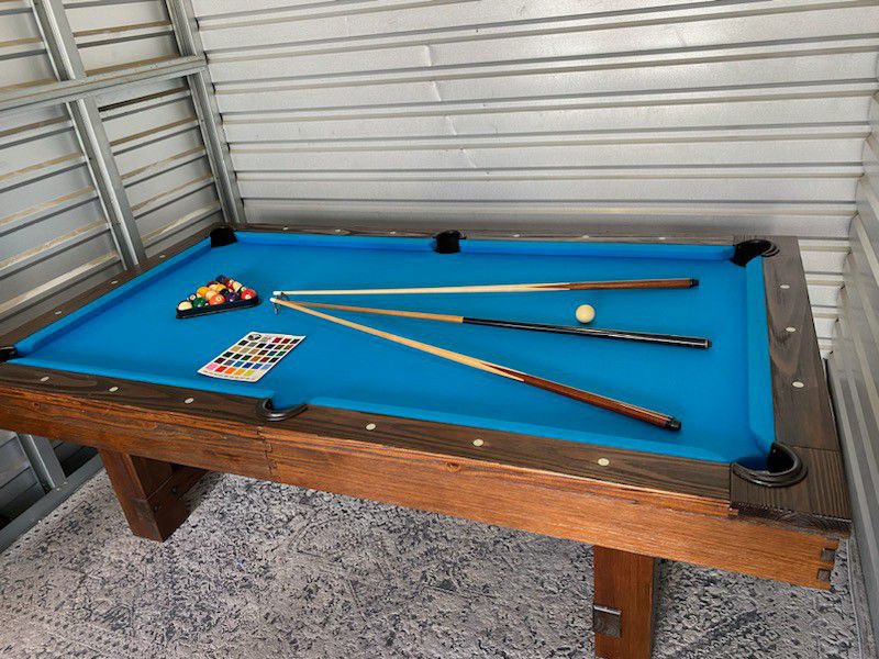 Pool Table 8ft Custom Modern Style 