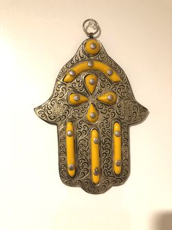 Traditional Wall Decor