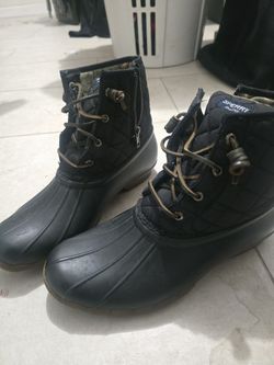 S.Perry Duck Boots Black Quilted