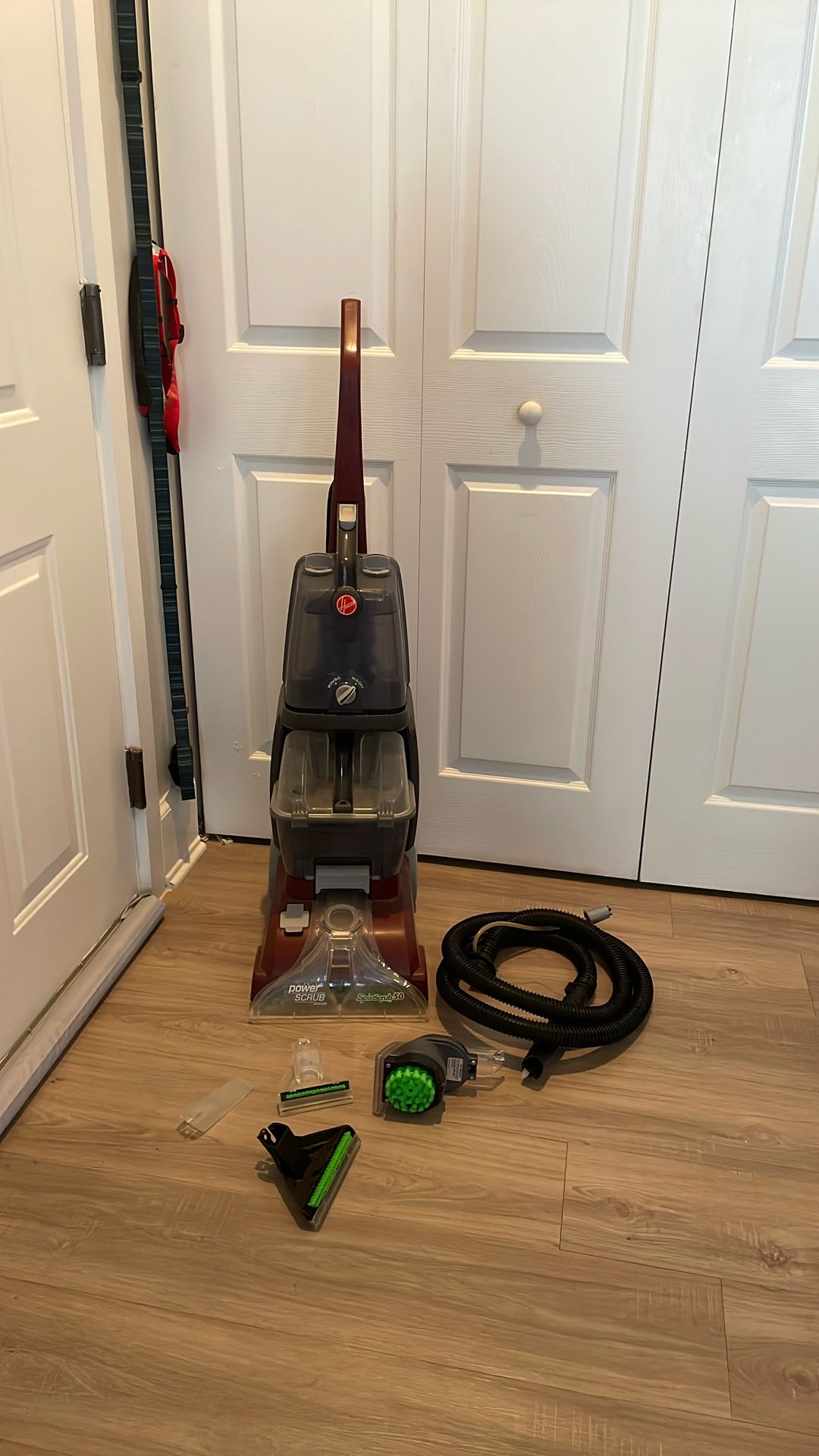 Hoover Power Scrub Deluxe