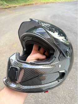 XL Ruroc Helmet with Shockwave Audio and Sedici riding gloves