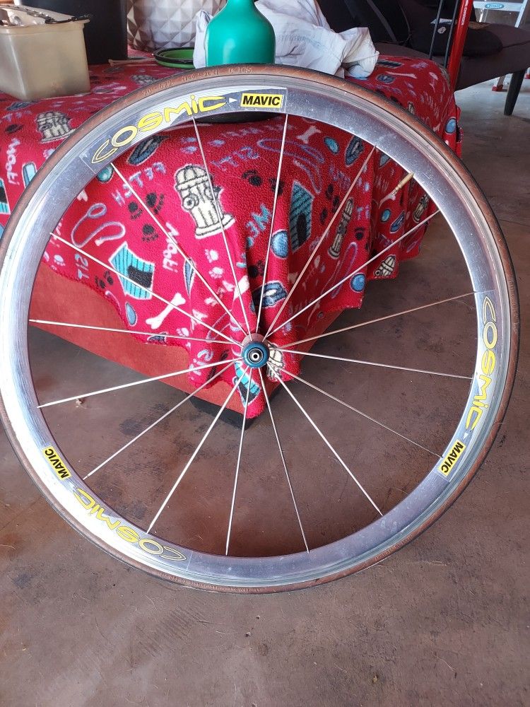 マビック コスミックエキスパート Esquim Mavic Cosmic Vintage Mavic Cosmic Expert Alloy Wheelset: 18
