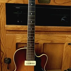 1960 Guild M-65 Hollow Body Electric Guitar 
