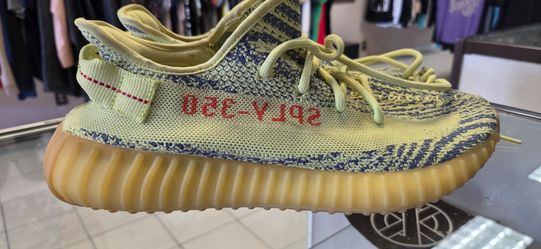 Yeezy x Adiddas Yellow Knit boost 350