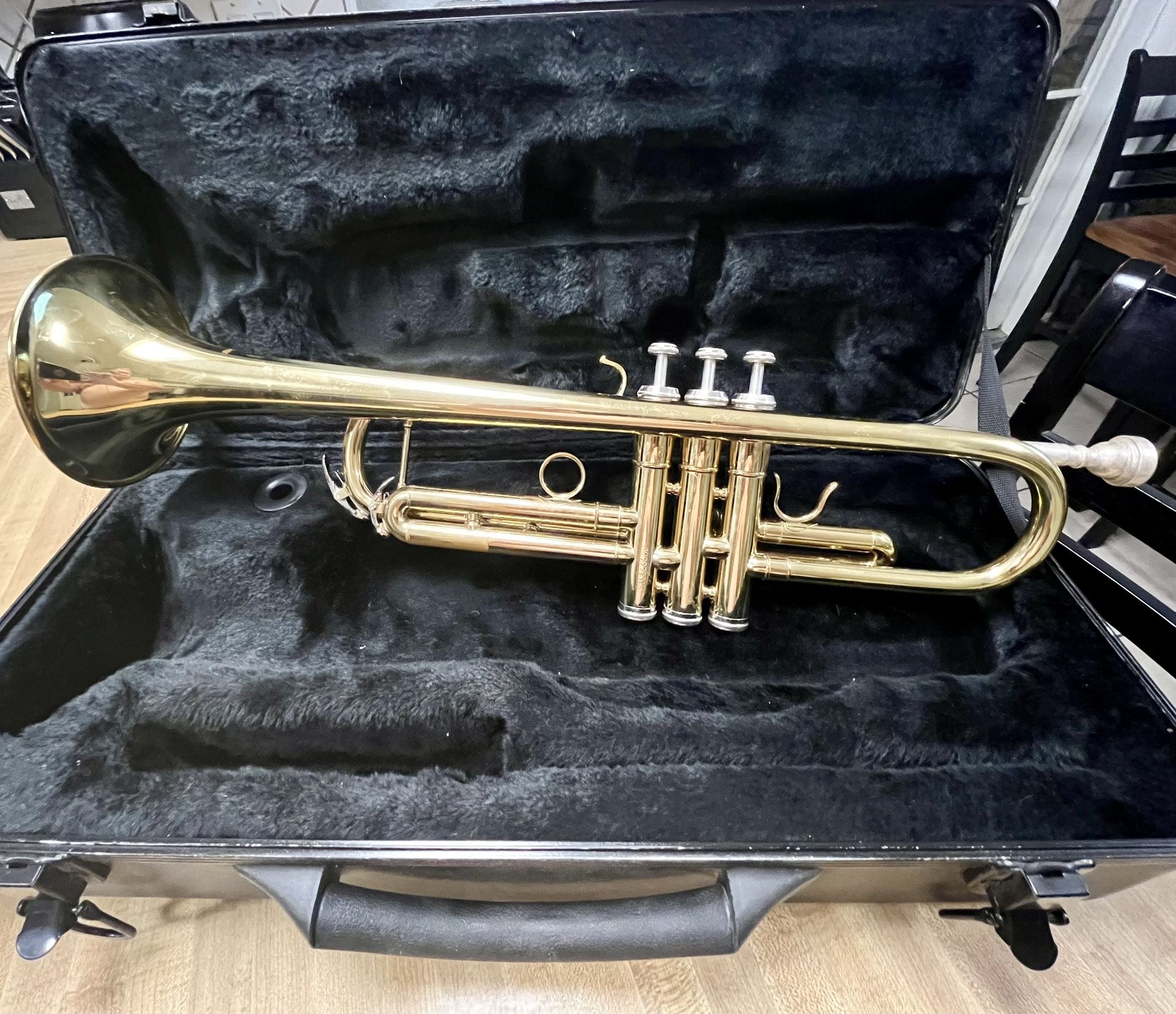 Rossetti Trumpet With Case