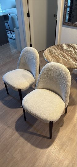 Set of 2 Cream Bouclé Dining Chairs – Black Metal & Brass Detail