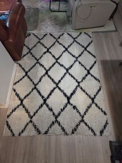 Black and white diamond rug