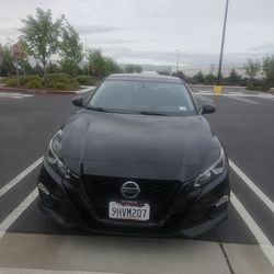 2020 Nissan Altima