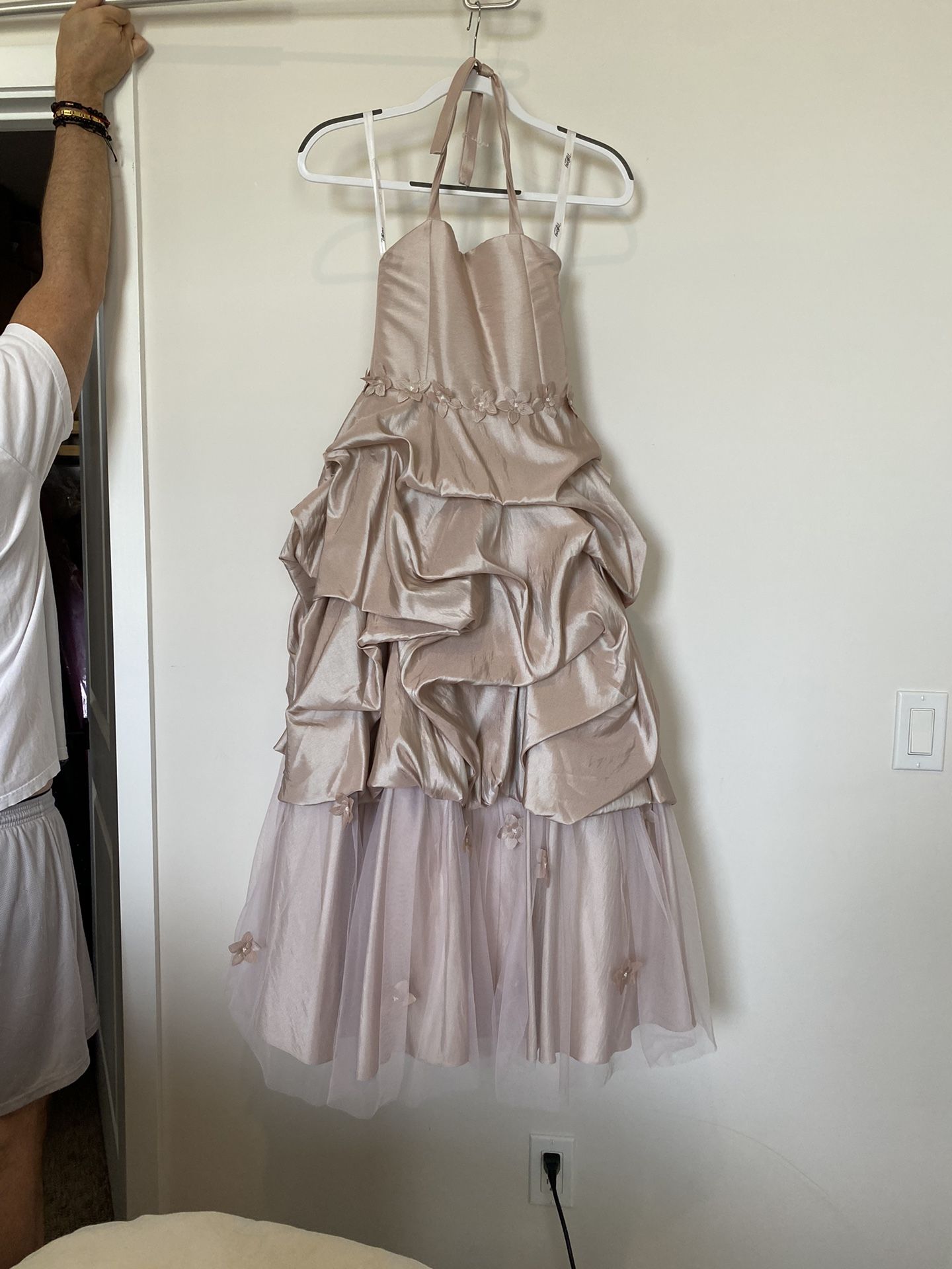 Tiffany Designs Couture for The House of Wu. Girl Formal Dress Size 12