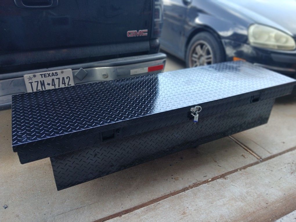 Large Tool Box