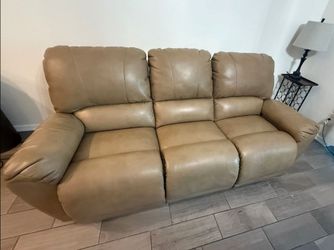 La-z-boy reclining sofa