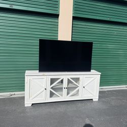 65” TV & White Farmhouse Stand + FREE DELIVERY