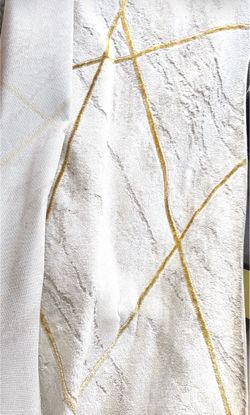 Luxury Rugs 8’ x 10’ Cream & Gold Area Rug