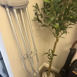 Medical Crutches Adjustable