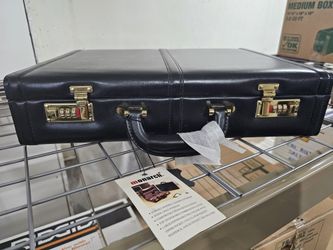 NEW BLACK  LEATHER BREIFCASE 
