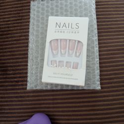 Press Ons Nails With Bows And Pearls