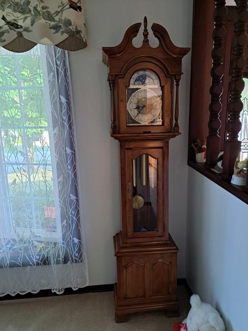 Ethan Allen Grandfather Clock With Owners Manual