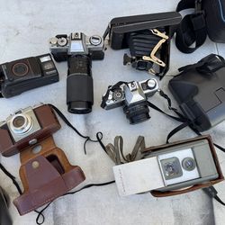 Cameras.20$ each .Not Tested,As is