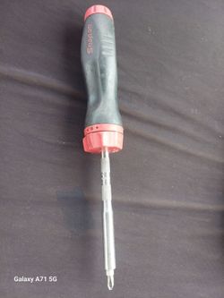 Snap on  ratcheting  screwdriver