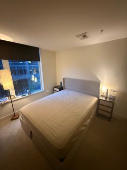 King size bed