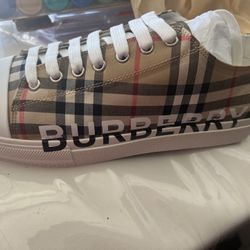 Burberry Shoes