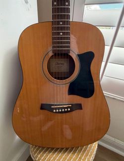 Alvarez Acoustic Guitar