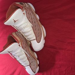 Jordan 13 Dune Reds 