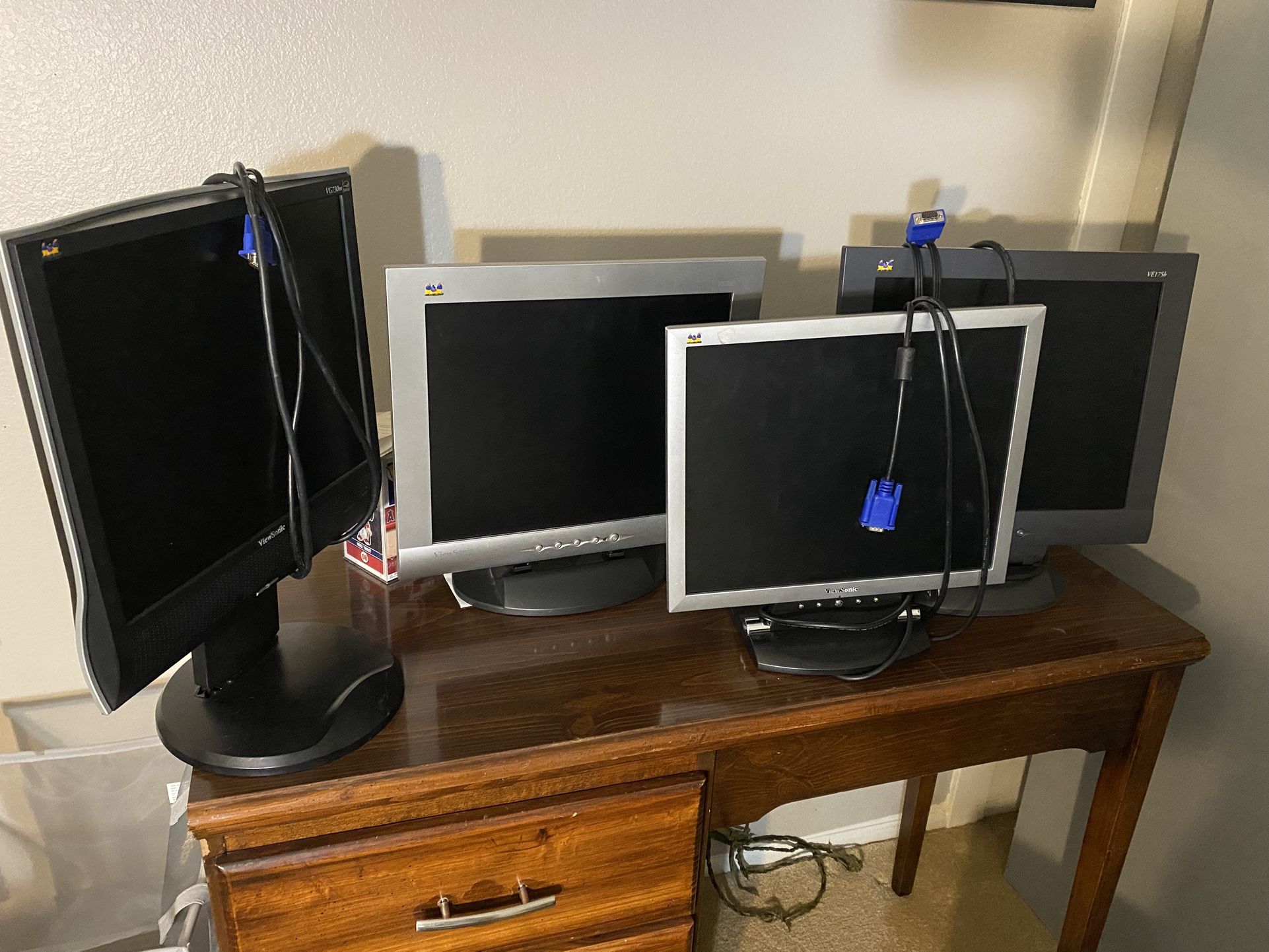 4 ViewSonic Monitors
