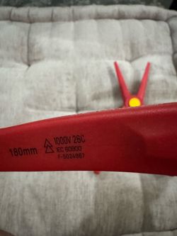 Insulated VDE Pliers 180mm 1000V