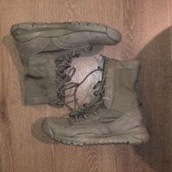 Nike Desert Boot