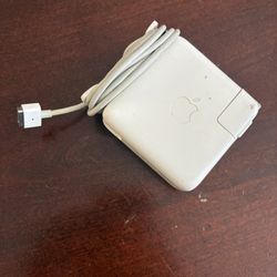 Apple A1184 60w Magsafe AC Power Adapter 