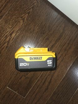 
DEWALT
20V MAX Premium Lithium-Ion 5.0Ah Battery Pack