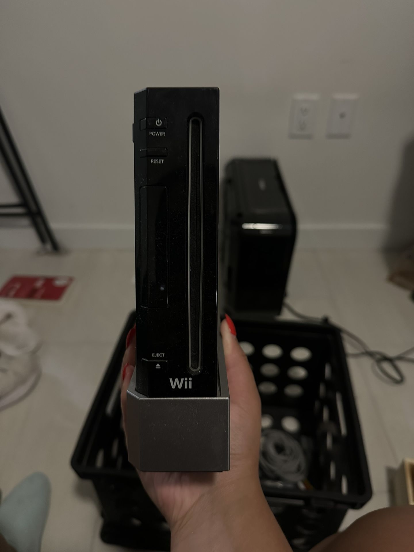Wii Nintendo with 4 Games